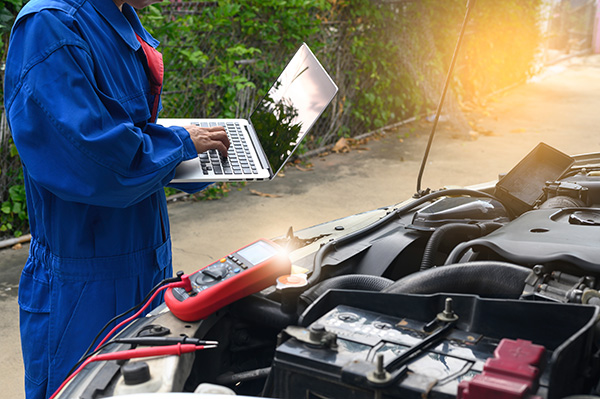 How To Know When Your Car Needs a Tune-Up? | KAMS Auto Service Center